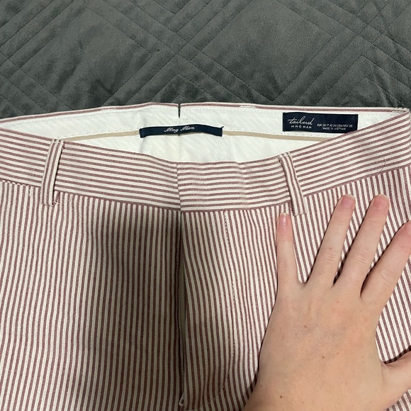 Striped woman’s size 26 dress pants - Picture 2 of 3